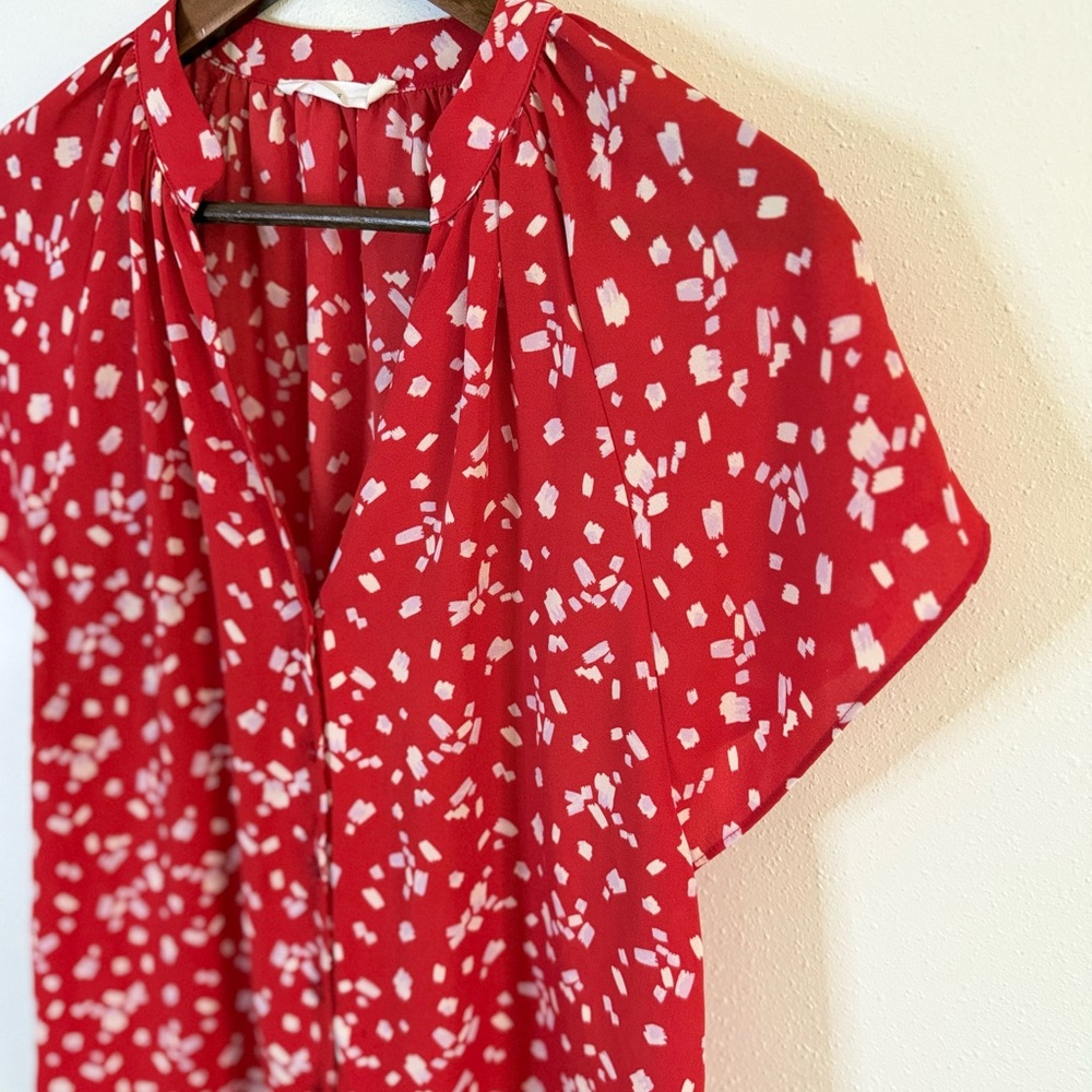Lush Red Printed Blouse White Purple Detail V Neck Lightweight Top Size M - Picture 3 of 7